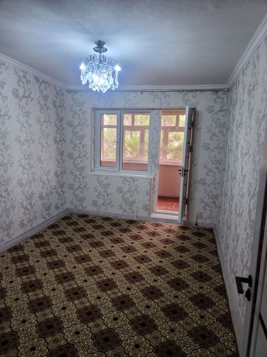 2 Xonali uy Sotiladi