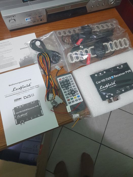 Receiver tv auto LEXFIELD DVB-FHD2-15