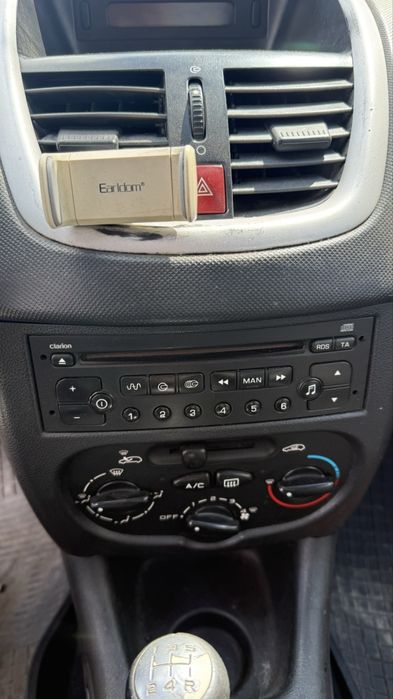 Peugeot 206 plus с проблем