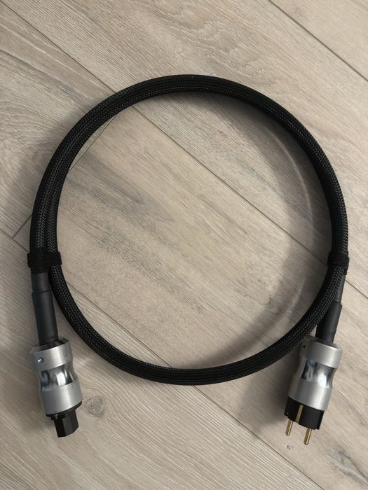 Cablu de alimentare costum