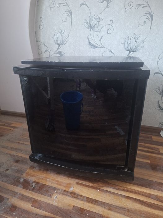 Тумба под телевизор