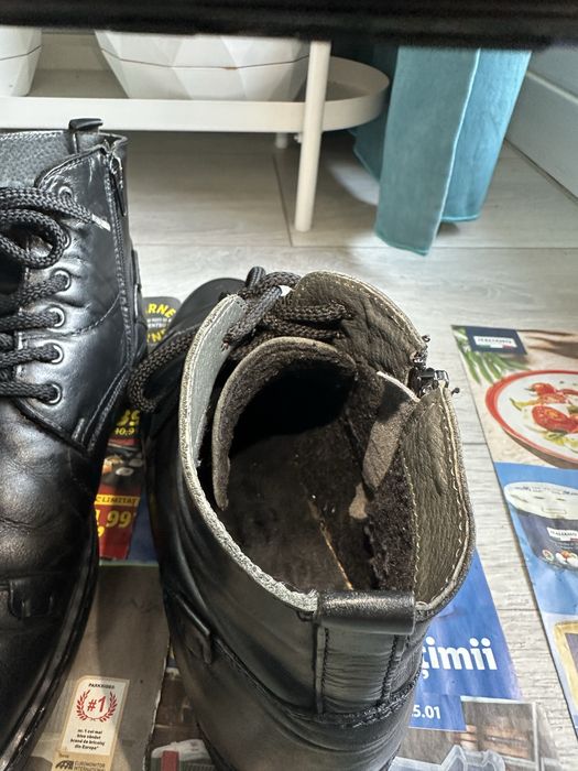 Ghete barbati din piele, marimea 43, negre, curate