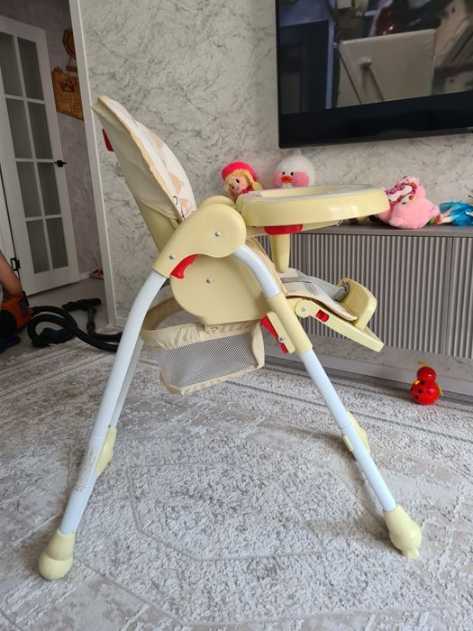 Продам стульчик для кормления