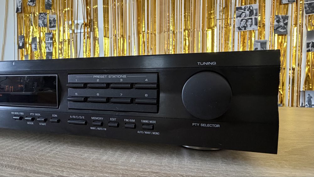 Tuner Radio Yamaha TX-592RDS Natural Sound