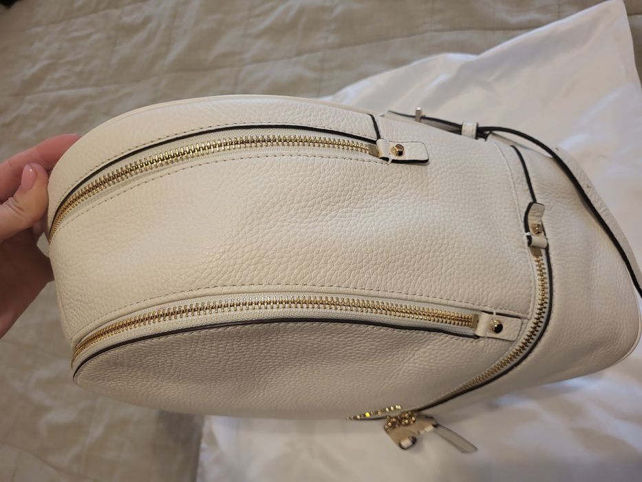 Кожена раница Michael Kors