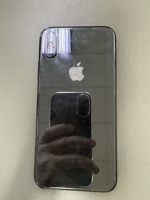 Продам айфон Х