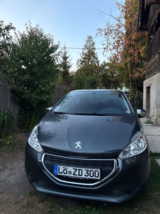 Peugeot 208 2014