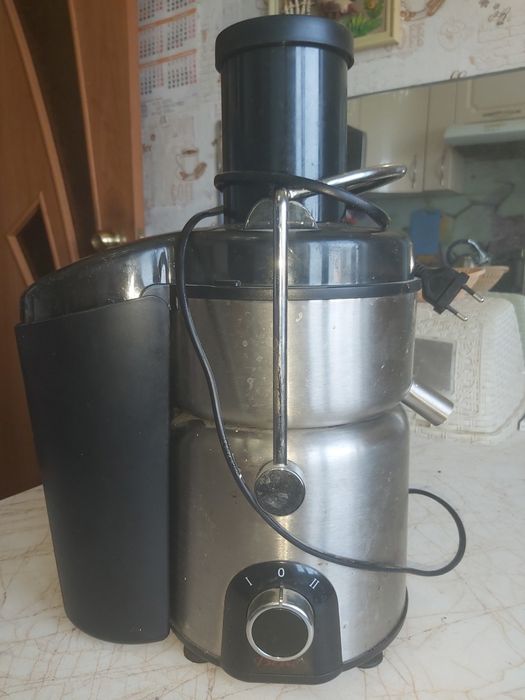 Соковыжималка Bene j7-8K