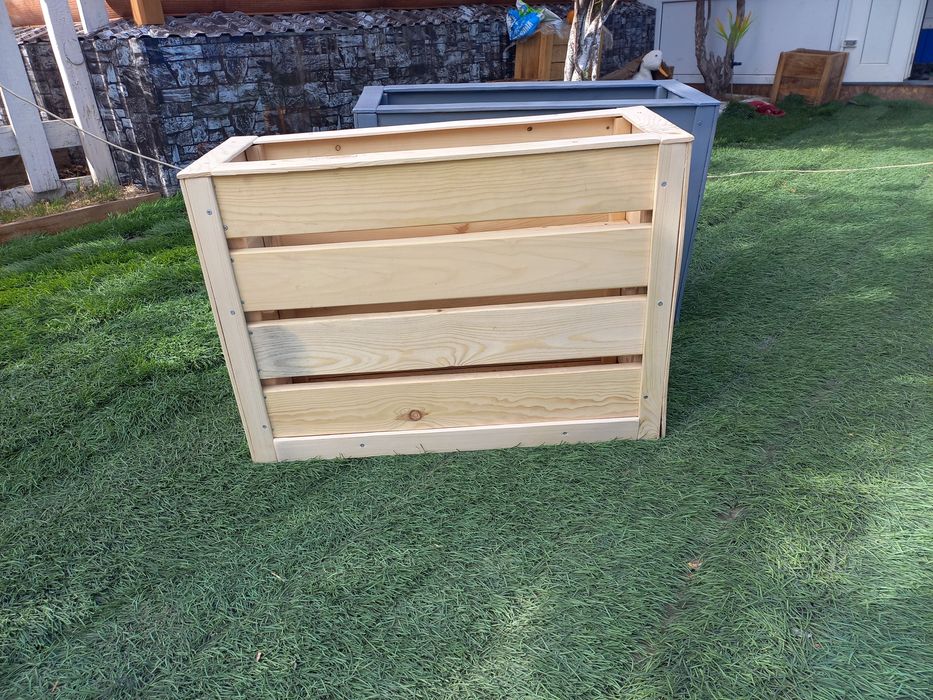 Кашпо для цветов