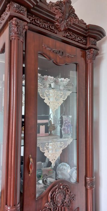 Shkaf sotilad 2 ta i xolati yaxshi