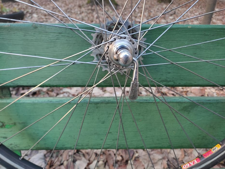 Roată bicicleta cursieră vintage