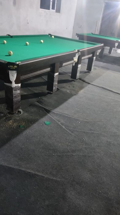 Billiard stollar