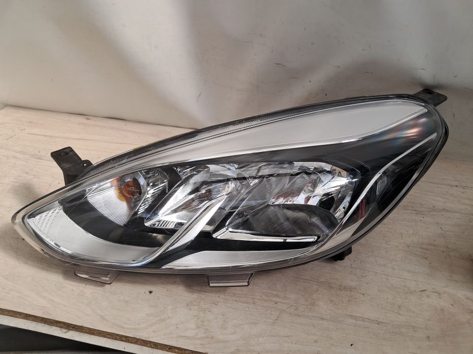 Фар  Ford Fiesta  led