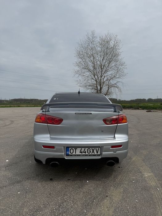 Mitsubishi Lancer