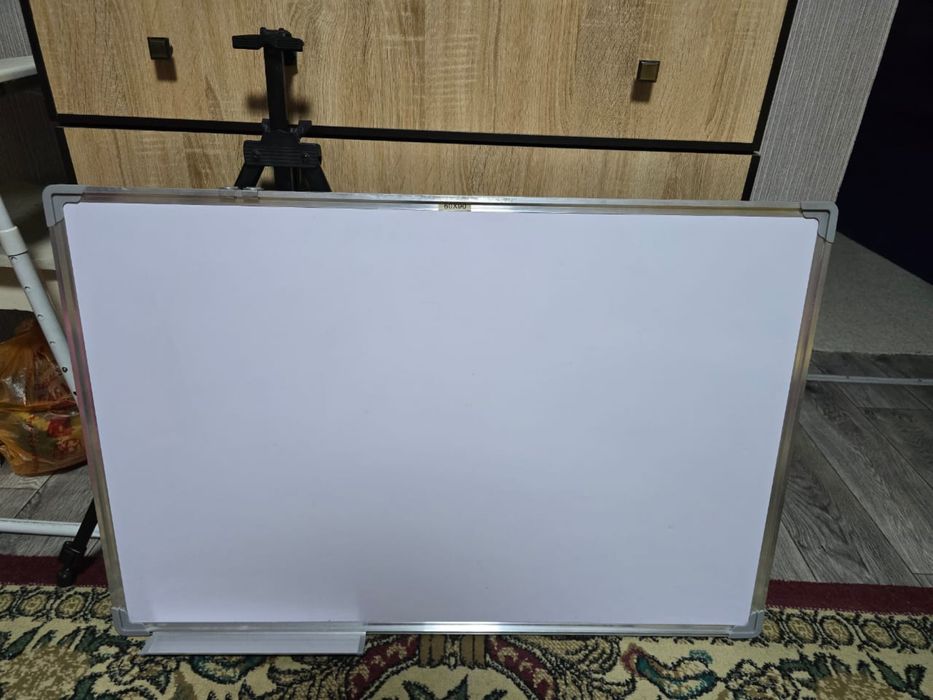 Продаю доску с триногой