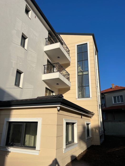 Продава се Двустаен апартамент в Черноморец - 81 кв.м за 1420 €/кв.м - Снимка #3