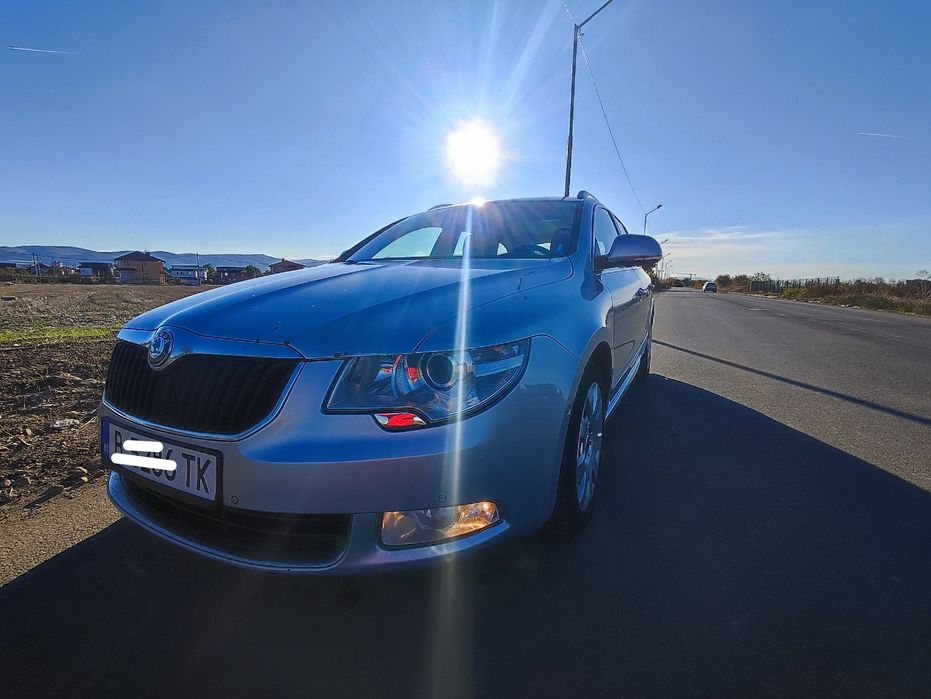 Продавам Skoda Superb