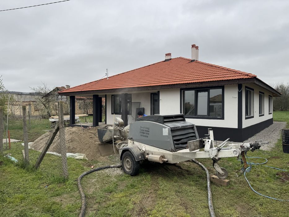 Подови замазки с машина