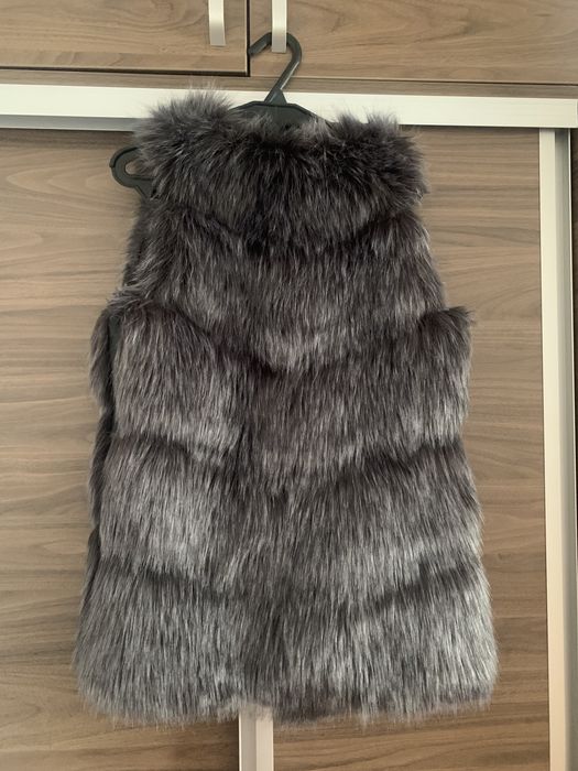 Vesta de blana mov