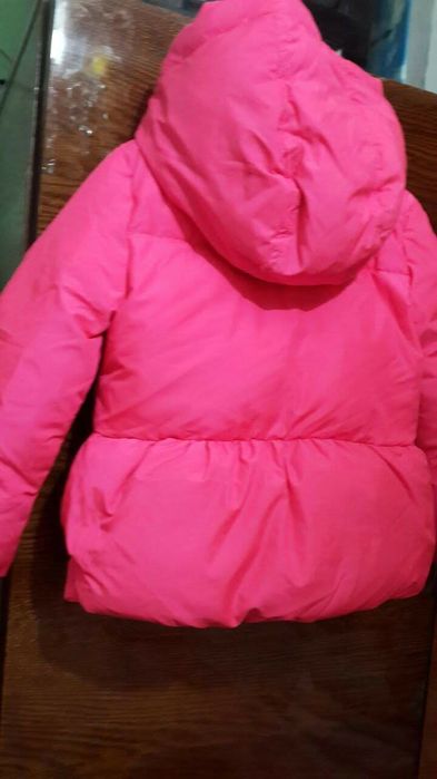 Детский пуховик,на пуху.