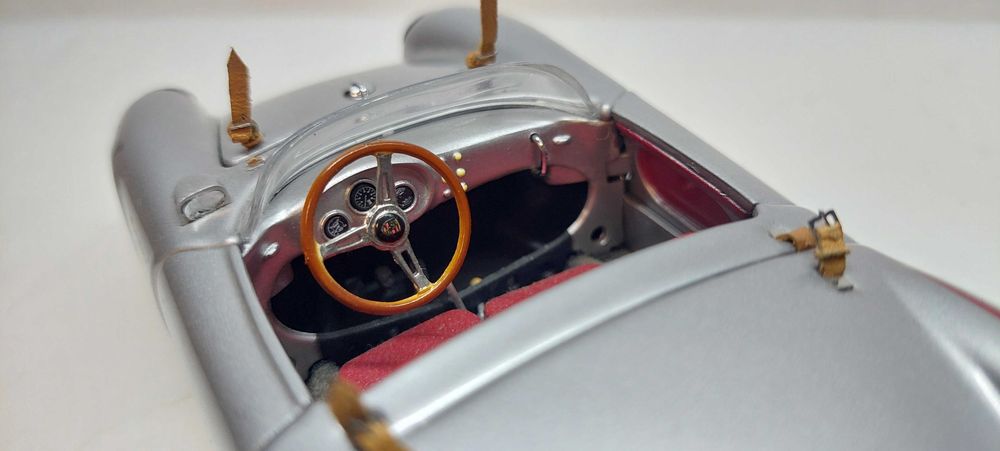 Macheta de colectie Porsche 550 Spyder 1954 M009 1/24 CMC