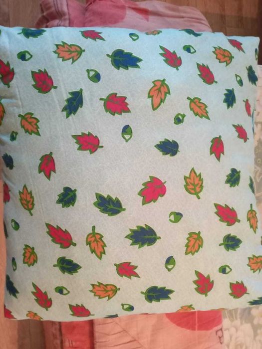 Подушка новая на сентипоне.