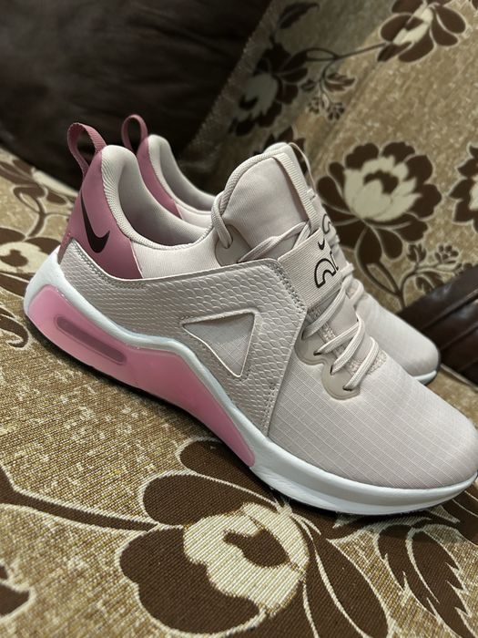 Nike Airmax Bella TR 5