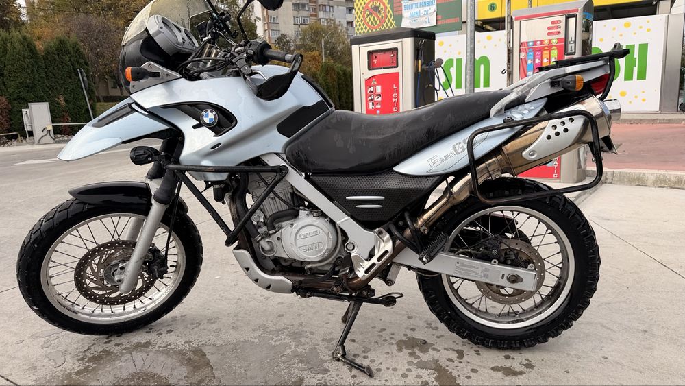 BMW F650GS 2004  dual spark – întreținută, echipată de drum lung