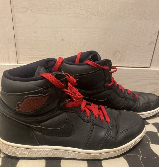 Adidasi Nike Jordan