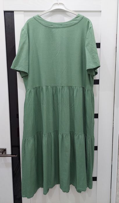 Продам платье. На фото разные модели.