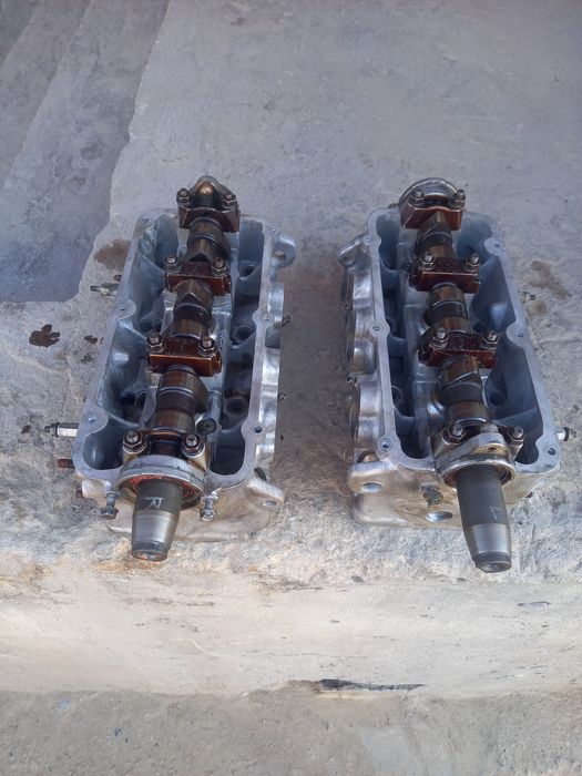 Продам гбц. Головки ауди 2.8