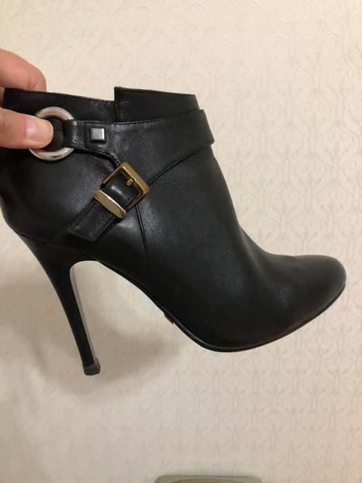 Продам полу ботинок