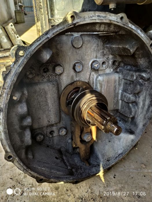 Ремонт грузовой техники КамАЗ, Ман ,howo и т.д. Коробки , редукторы,