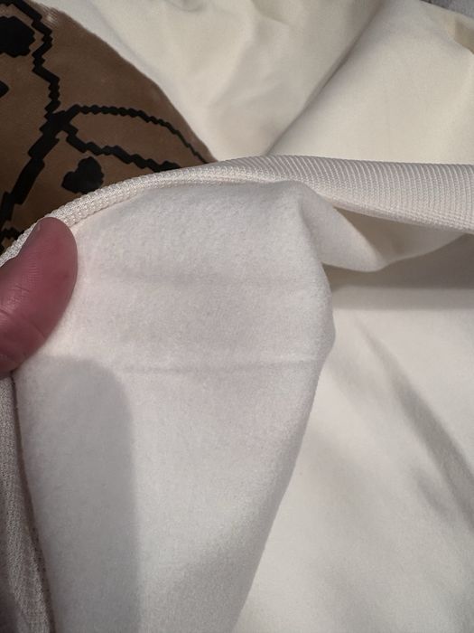 Продам кофту для девочки