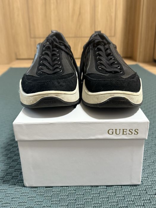 Мъжки обувки Guess