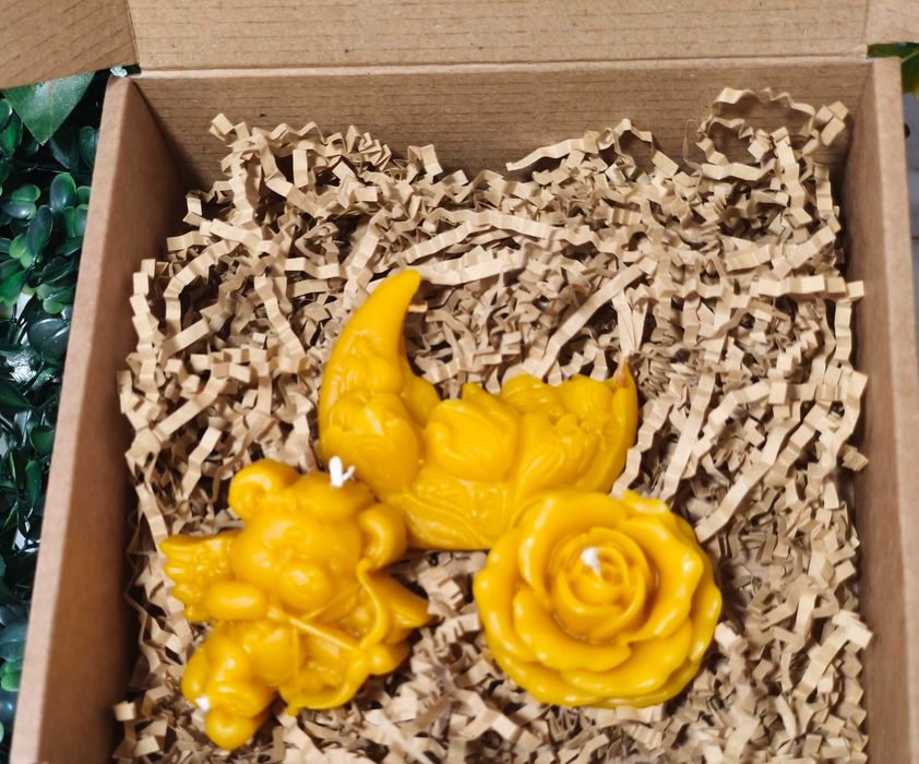 Свещи -Свети Валентин - от пчелен восък