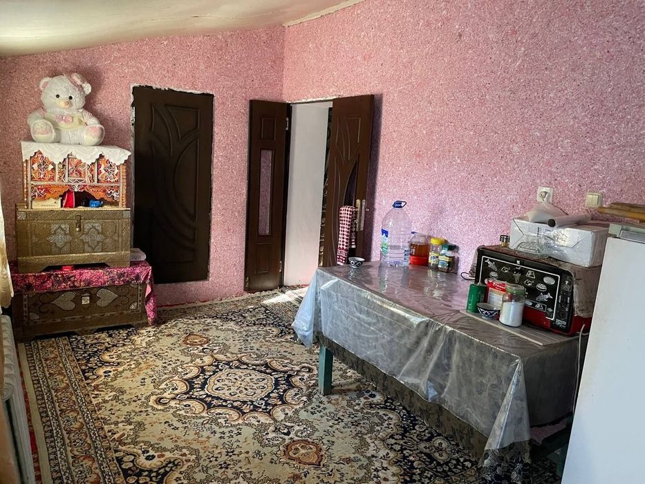 Дом продается  uy sotiladi 65000$ 5sotik