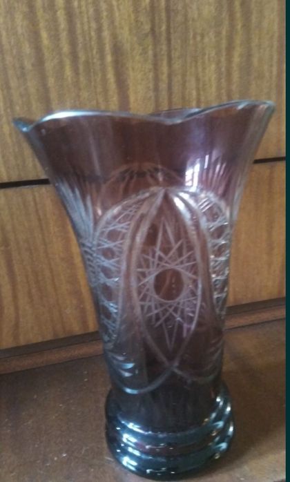 Ваза,чеканки и т.д.