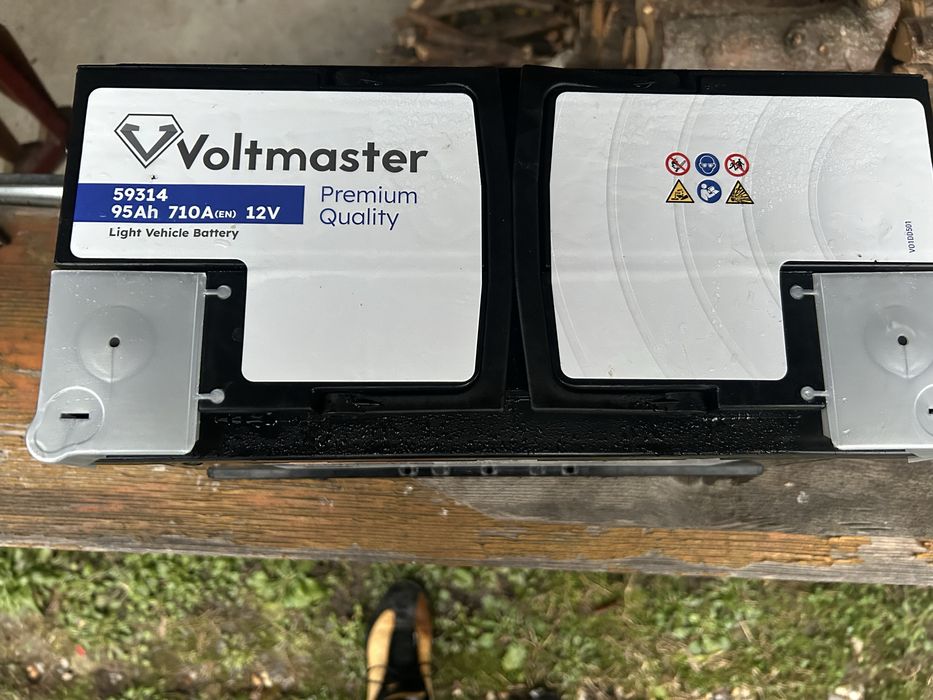 Baterie auto nouă Voltmaster 95Ah – 710A (EN) – 12V