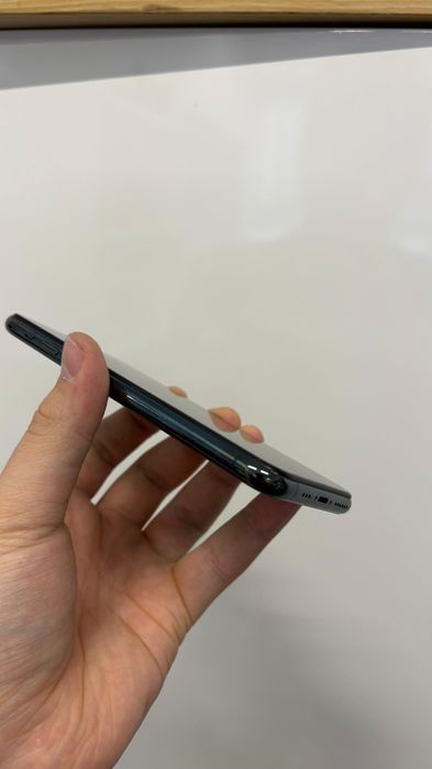 Смартфон IPhone 11 Pro