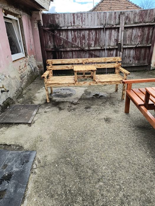 Bancă două persoane cu masă pe mijloc