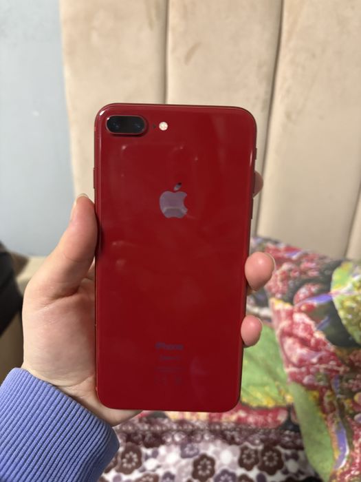 Срочно продам Айфон 8 плюс