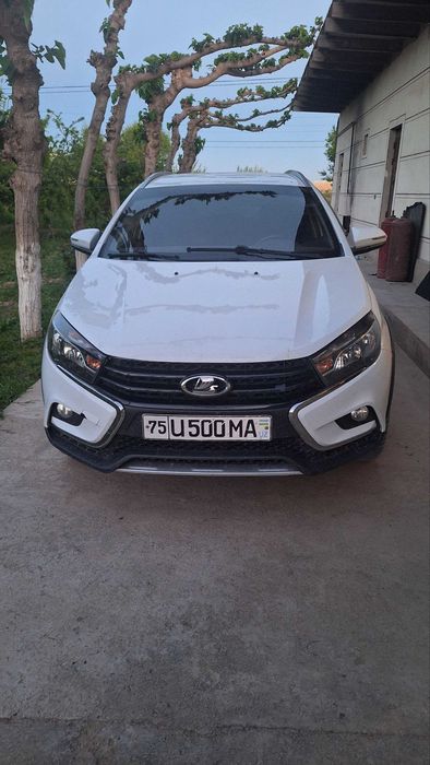 Lada Vesta Cross