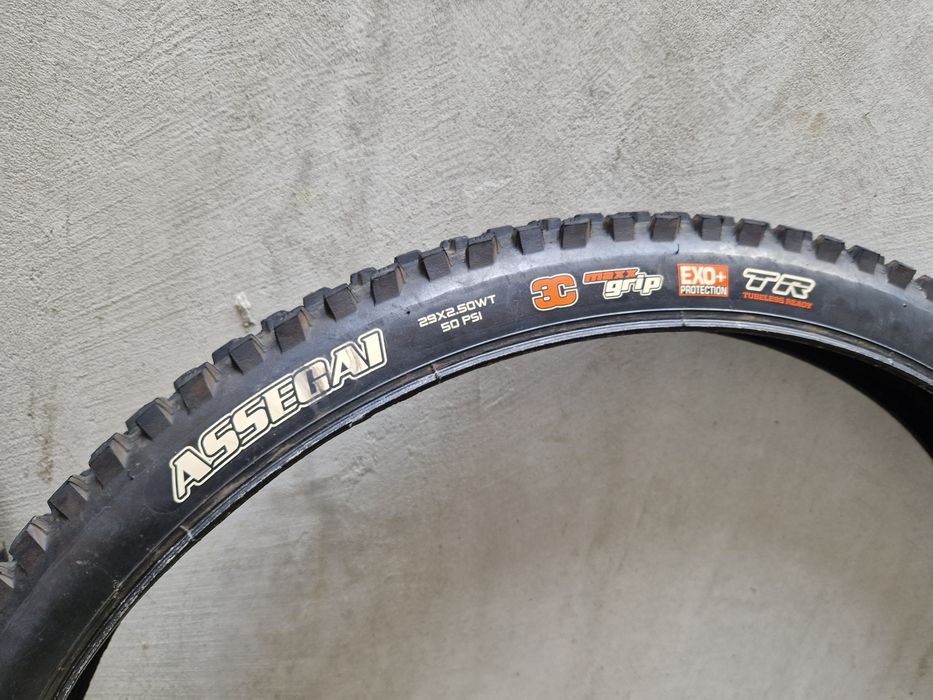 Гуми Maxxis Assegai 29x2.5WT 3C MaxGrip Exo + TR
