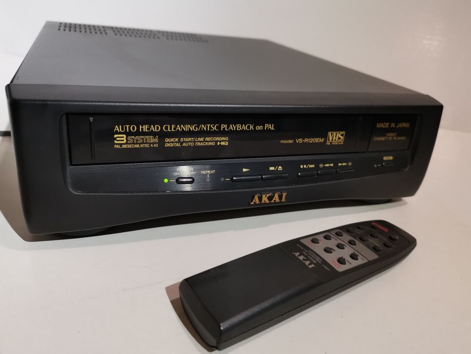 Video Akai VS-R120em