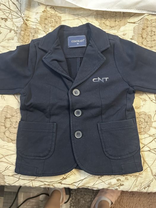 Носени по 1 път ризи, сако и панталон-86см -25€ всичко