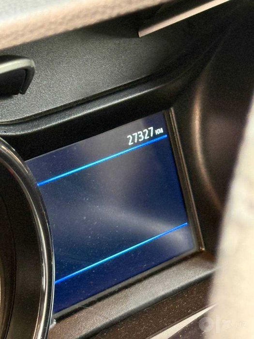 Chevrolet Tracker Premier sotiladi