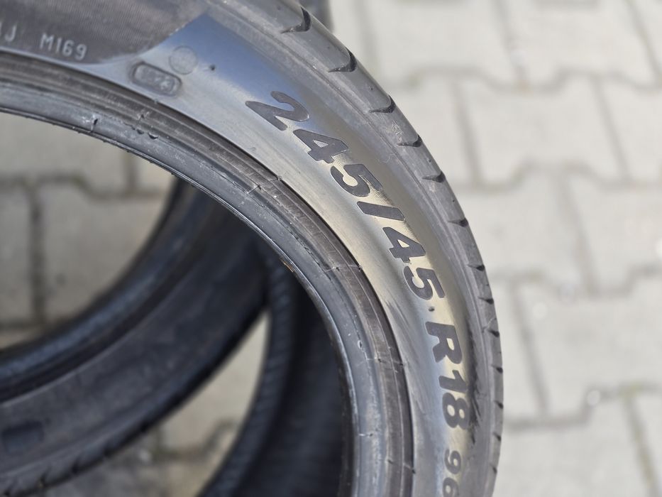 245 45 18 Pirelli