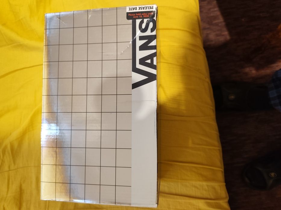 Нови оригинални кецове Vans