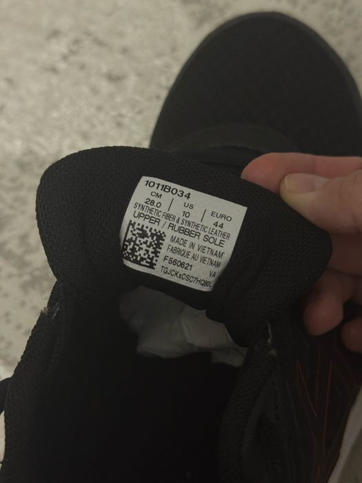 asics кроссовки новые